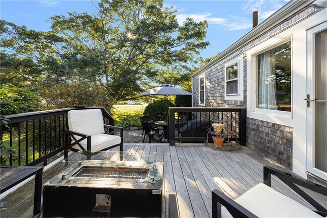 Building Photo - 9 White Terrace