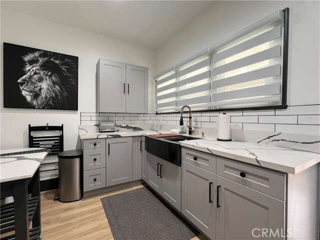 Building Photo - 932 2nd St