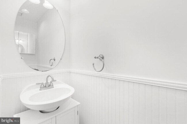 Building Photo - 7970 Heather Mist Dr