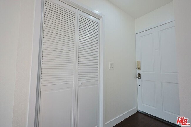 Building Photo - 1440 23rd St