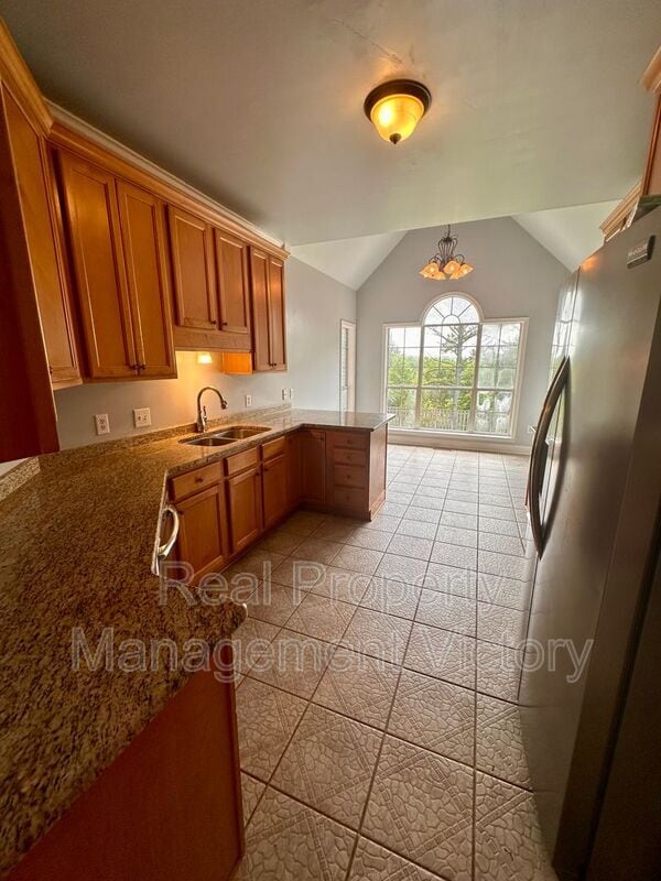 Building Photo - 219 Grandview Pkwy