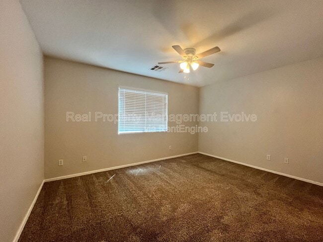 Building Photo - 14751 W Redfield Rd