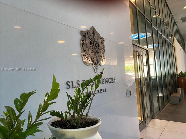 Building Photo - 1300 S Miami Ave