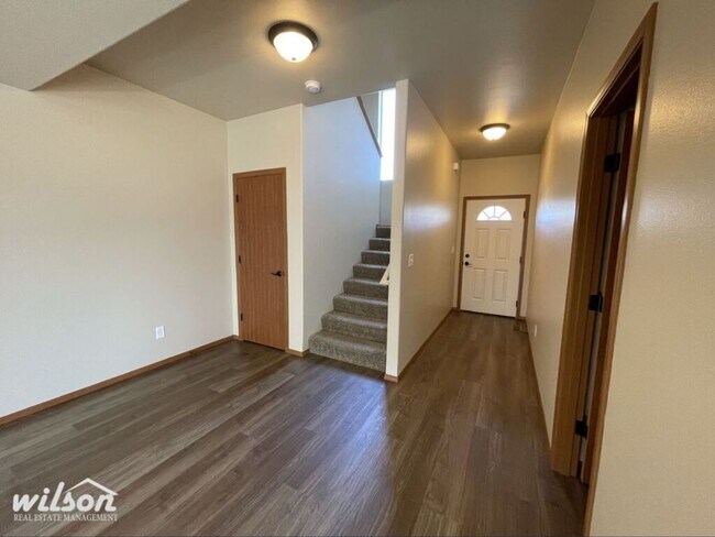 Building Photo - 2902 Willow St