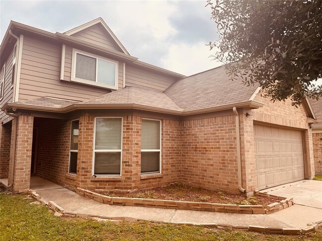 Building Photo - 20114 Windy Stone Dr