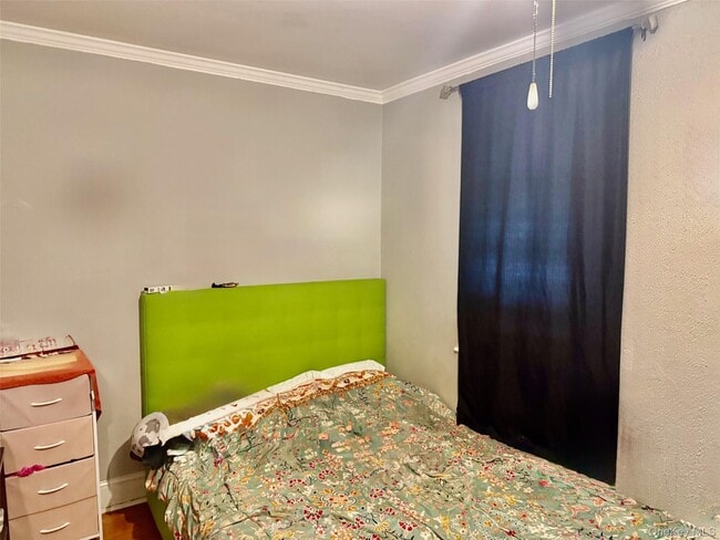 Building Photo - 433 4th St