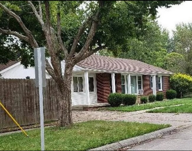 Building Photo - 20405 Kingsville St