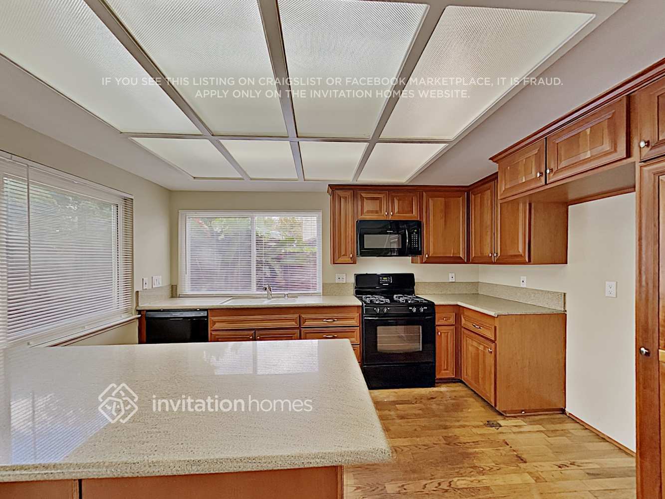 Building Photo - 458 Anacapa Cir