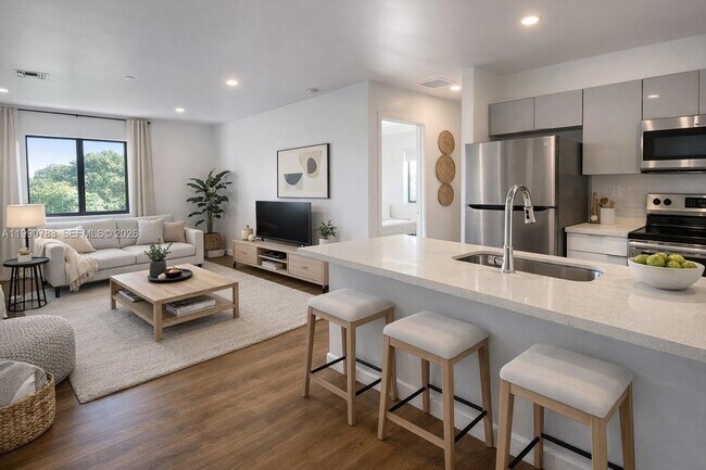 Building Photo - 1950 Fletcher St