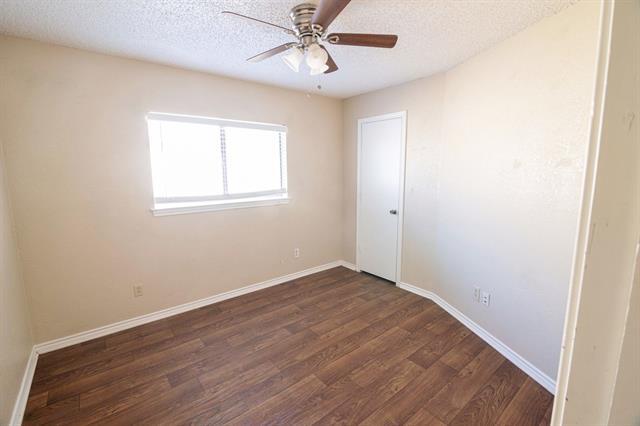 Building Photo - 604 Rawhide Ct