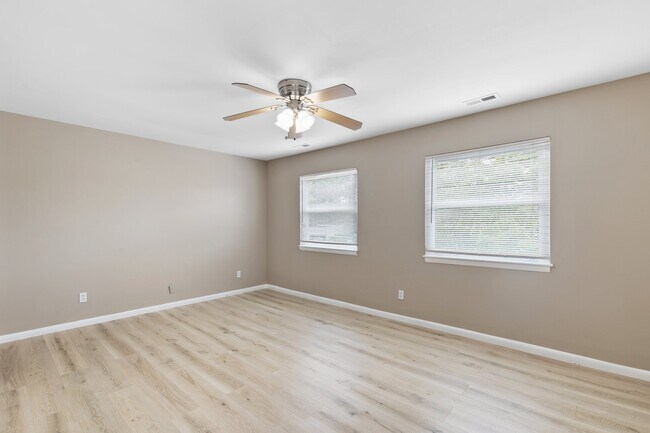 Building Photo - 3505 Hilber St