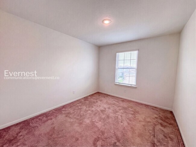 Building Photo - 7314 Madison Cmns Ln