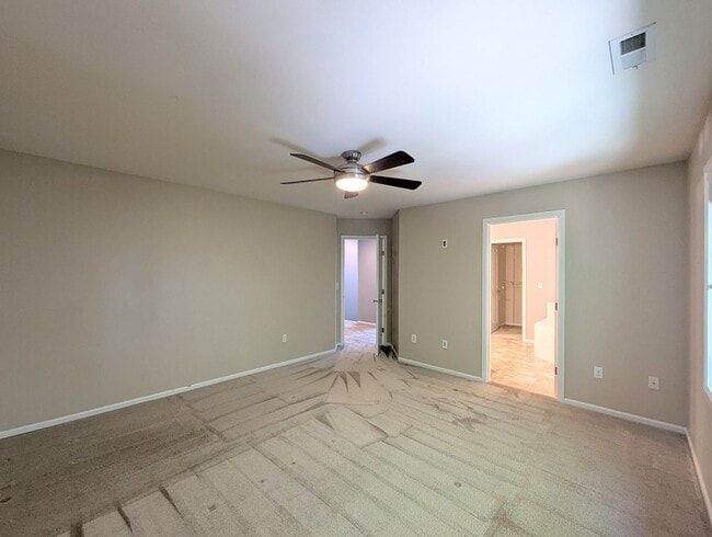 Building Photo - 4Bd/2.5Ba Lake Stevens House