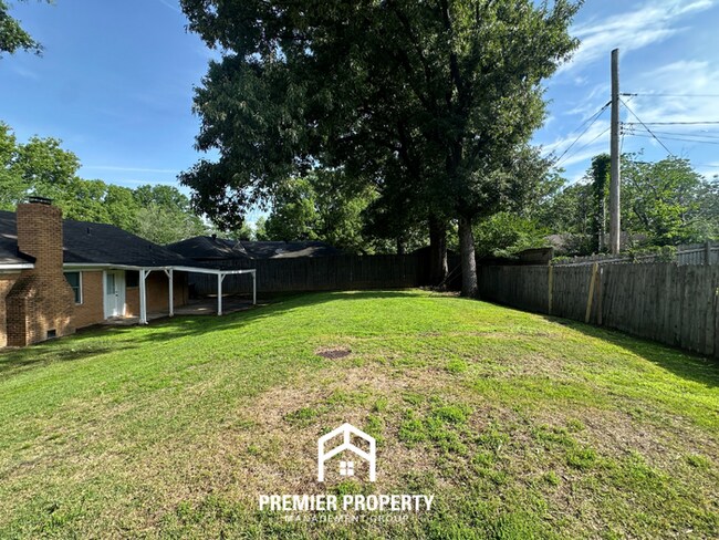 Building Photo - Beautiful 3BR/2BA Bartlett Home | 1,608 Sq Ft, Fireplace & Fenced Yard with Covered Patio