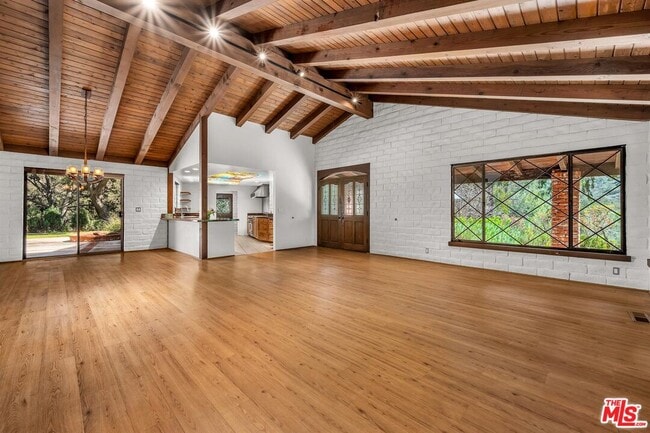 Building Photo - 535 Crater Camp Dr