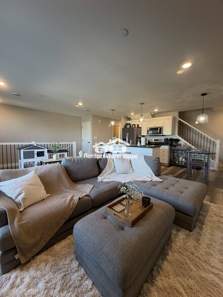 Building Photo - 642 Shardlow Ln NE