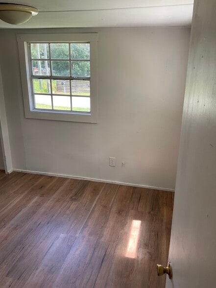 Building Photo - 1477 33rd St NW