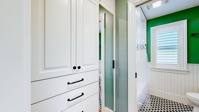 Building Photo - Country Charm Meets Vineyard Views! Two Bedroom Two bath with room to relax!