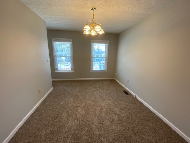 Building Photo - 7 Woodlea Ridge Ct