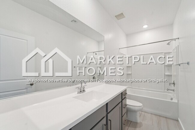 Building Photo - 4805 S Ferric