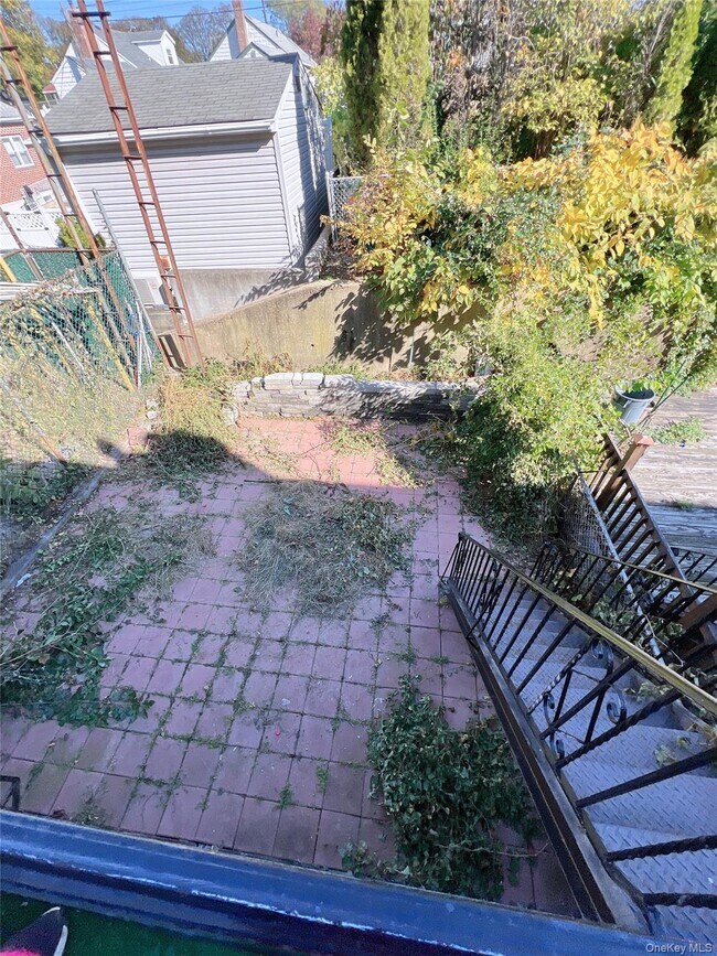 Building Photo - 170-11 Lithonia Ave