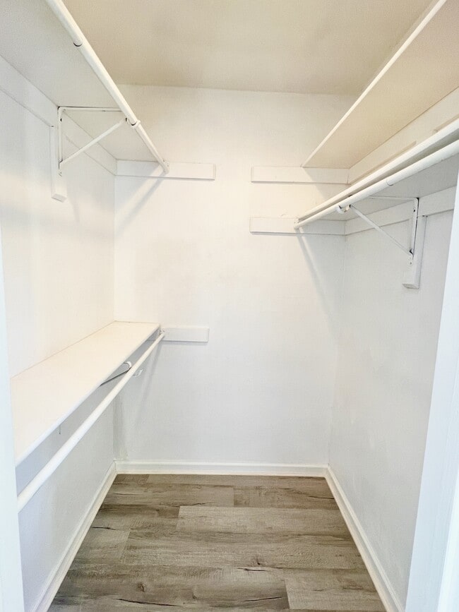 Building Photo - 5424 Scholarship Dr