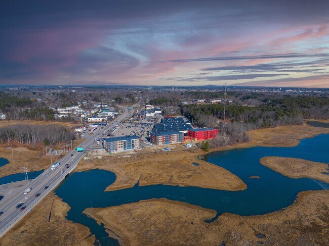 Building Photo - 815 Lafayette Rd