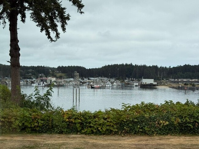 Building Photo - 91251 Cape Arago Hwy