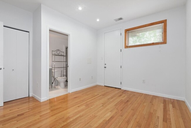 Building Photo - Modern 2B/2B with Parking | Minutes to Brookland Metro, Catholic University, MedStar & Children’s...
