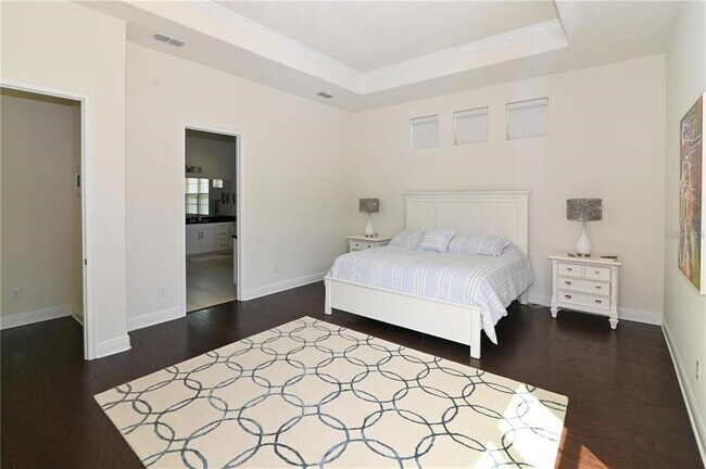 Building Photo - 15704 Marina Bay Dr