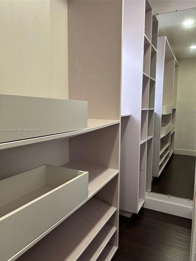 Building Photo - 15465 SW 36th Terrace