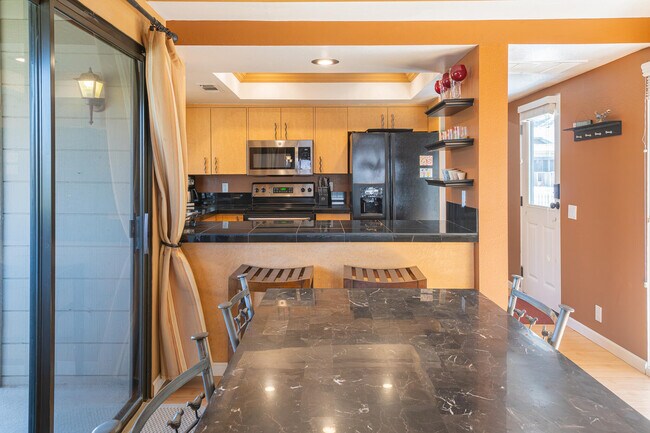 Building Photo - 46631 Arapahoe Cir