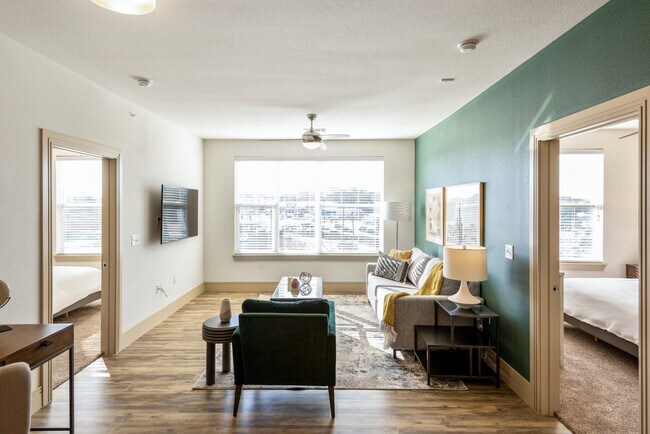 Building Photo - 40 Brisa Avenue