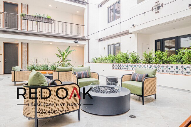 Building Photo - 1333 Orange Grove Ave