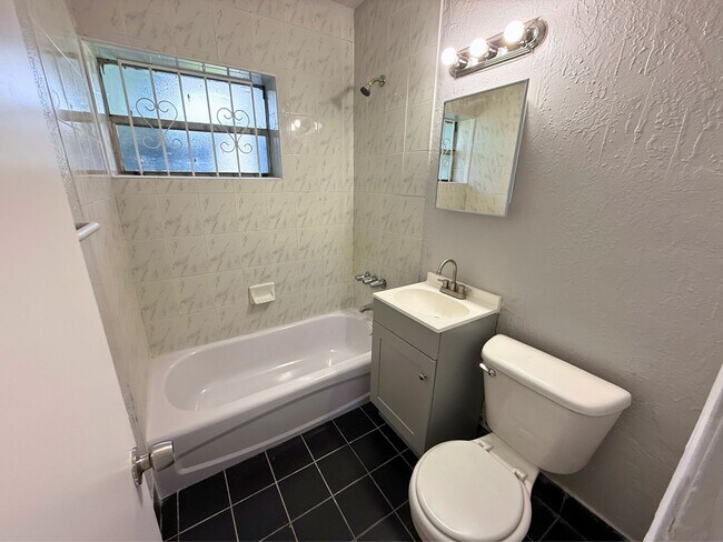 Building Photo - 15330 NW 31st Ave