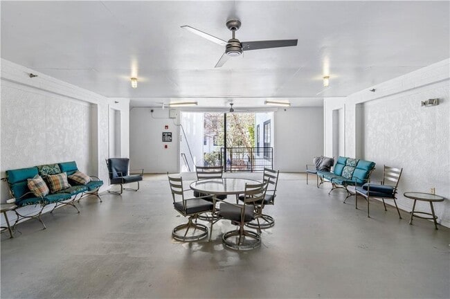 Building Photo - 821 Ralph McGill Blvd NE