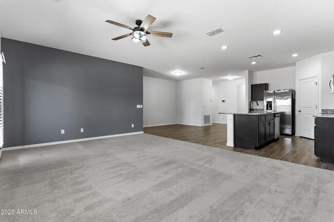 Building Photo - 390 S Verdad Ln