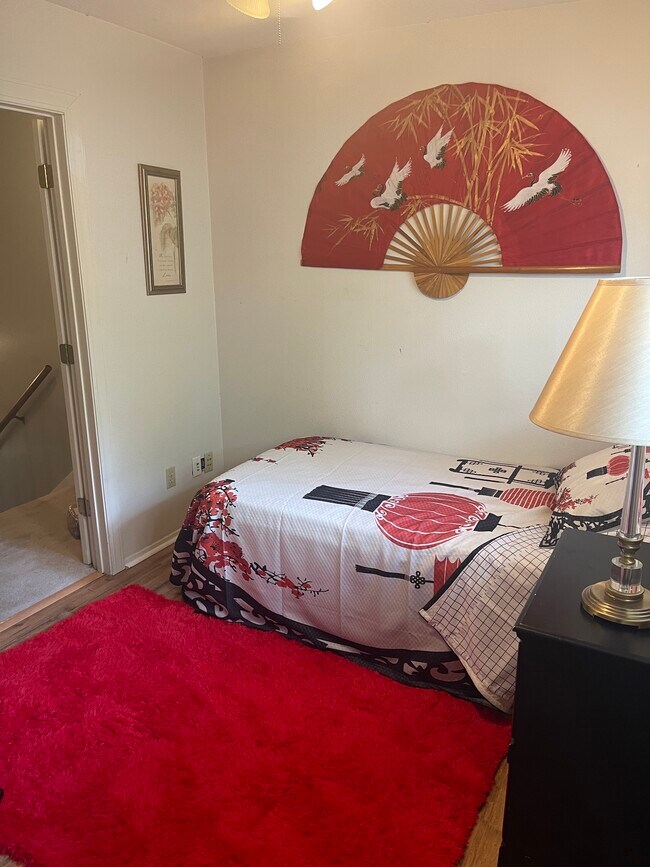 4th bedroom. Double trundle twin beds with extra thick pillow top mattresses. - 2931 Valley Rose Dr