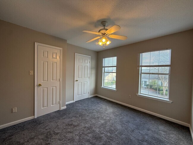 Building Photo - 2BR/1.5 BATH Townhome in Augusta/Martinez - water & trash included