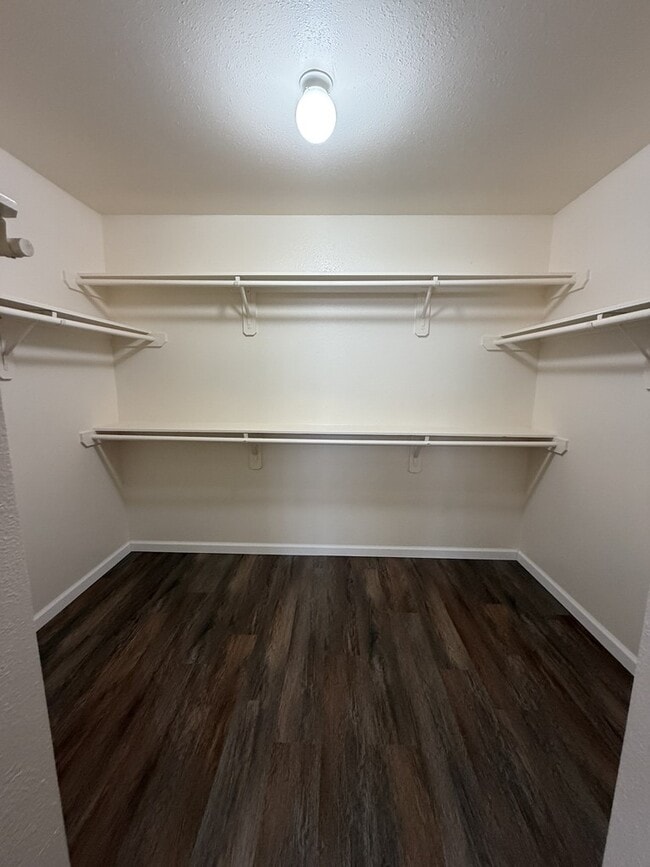 Building Photo - 10514 Encino Pass Trail