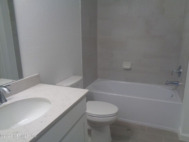 Building Photo - Middleburg Townhome for Rent