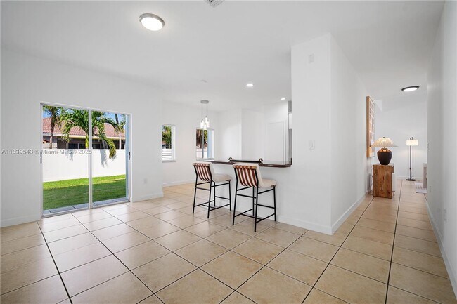 Building Photo - 2894 SW 144th Ct