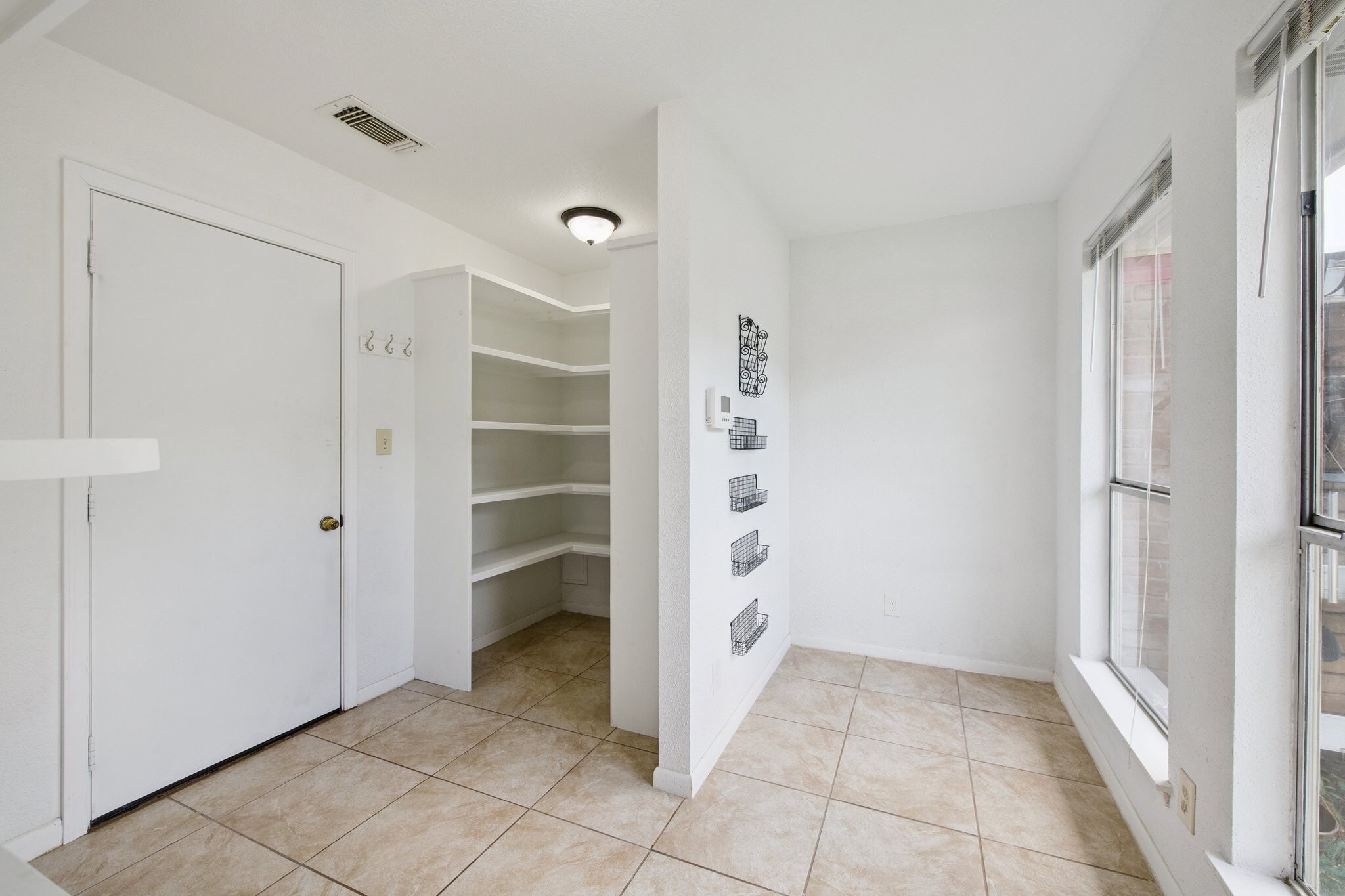 Building Photo - 10415 Eagle Glen Dr
