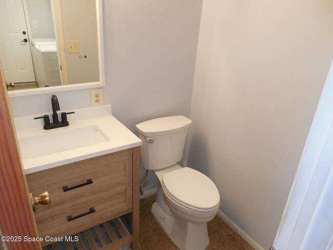 Building Photo - 345 Ocean View Ln