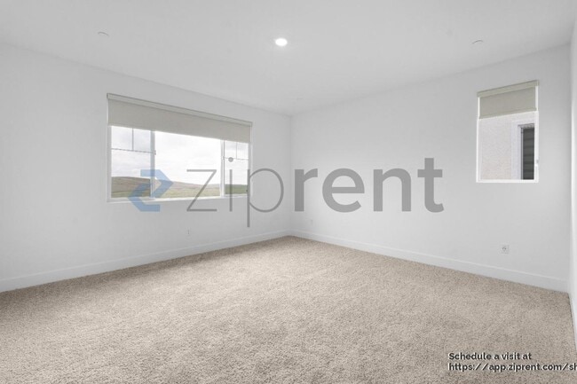 Building Photo - 4785 Happy Hallow Dr