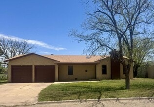 Building Photo - 610 N El Paso Ave