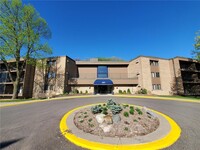 Building Photo - 5697 Green Cir Dr