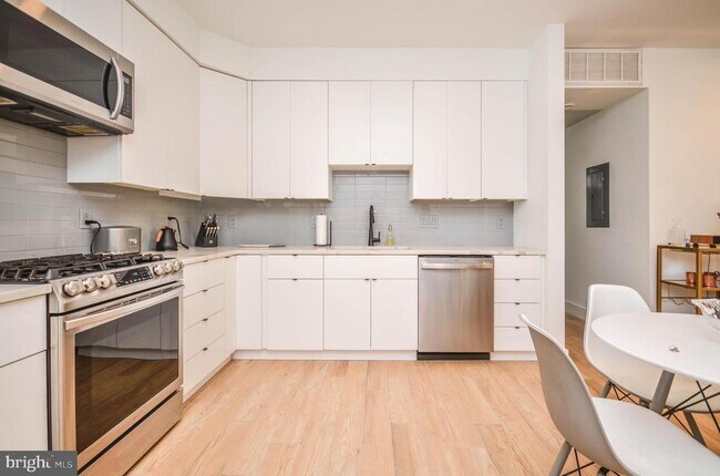 Building Photo - 3514 13th St NW