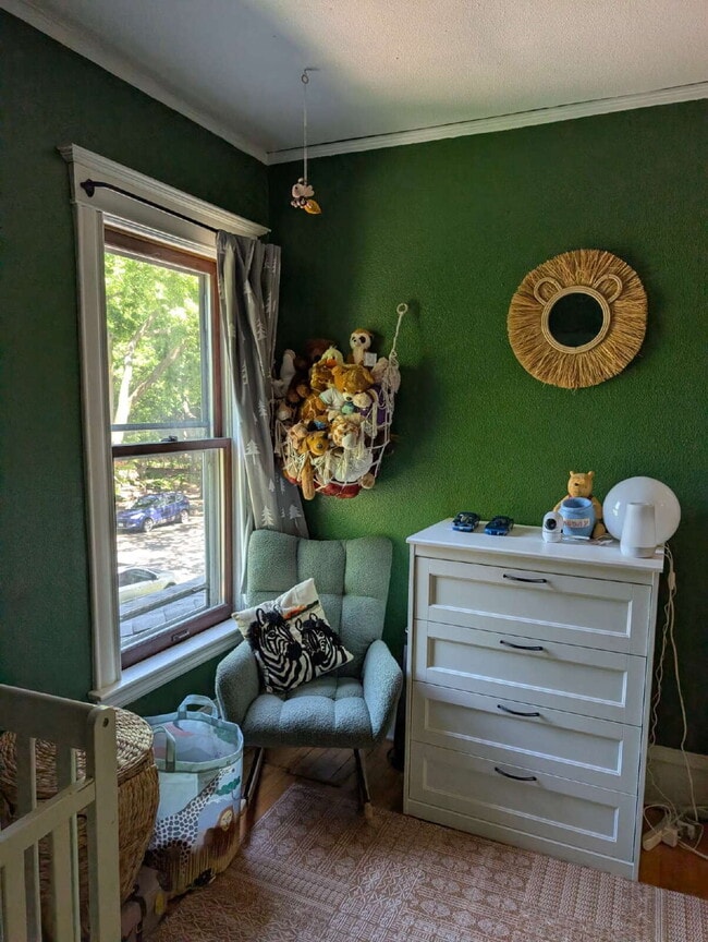 Building Photo - 3BR/2BA Northeast Minneapolis Home With Character, Privacy, and Room to Relax
