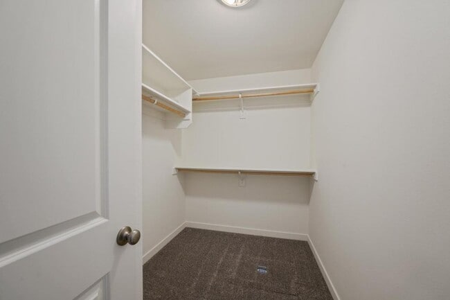 Building Photo - 4293 Ash Grove Dr NE